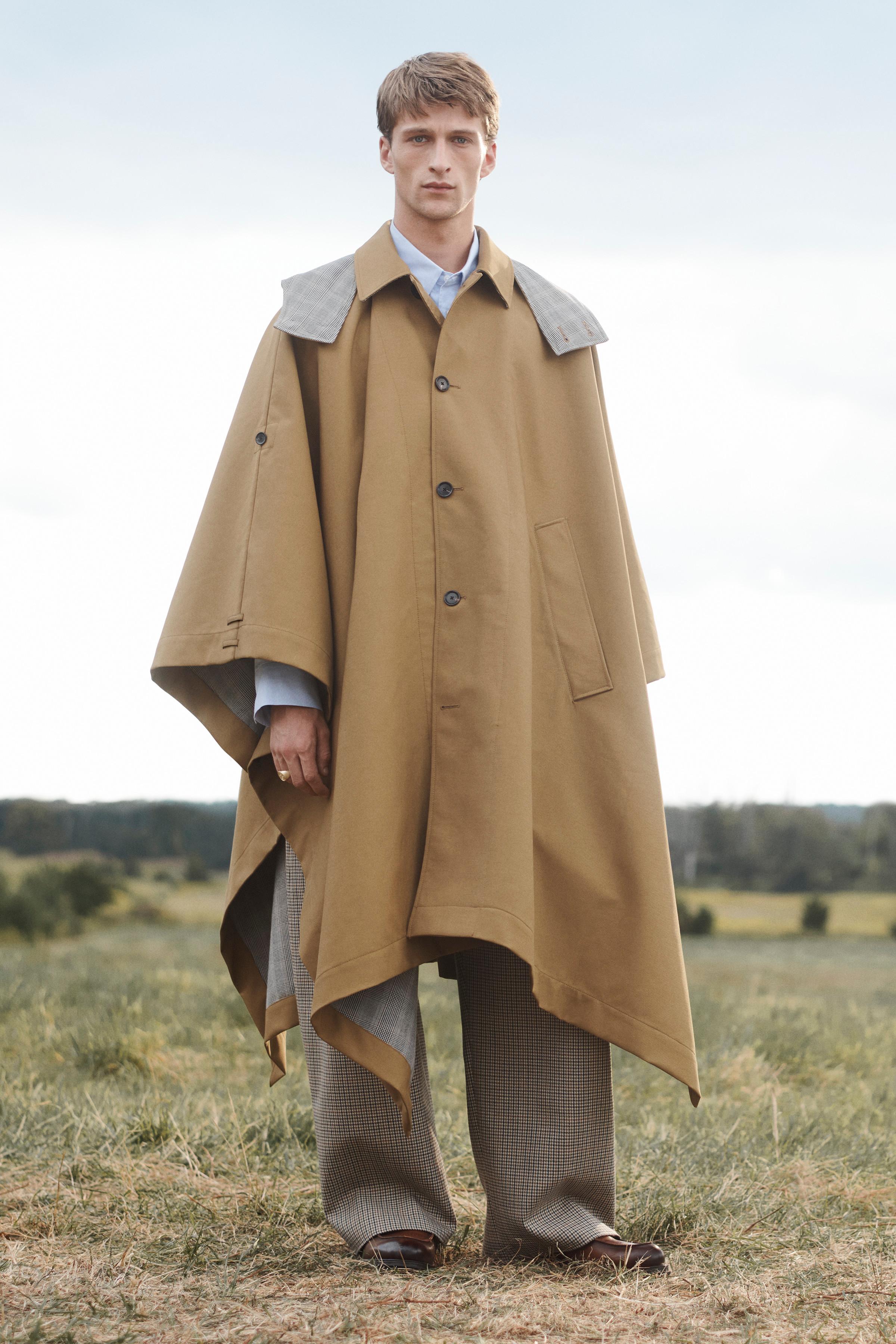 CONTRAST PLAID WATER REPELLENT PONCHO LIMITED EDITION